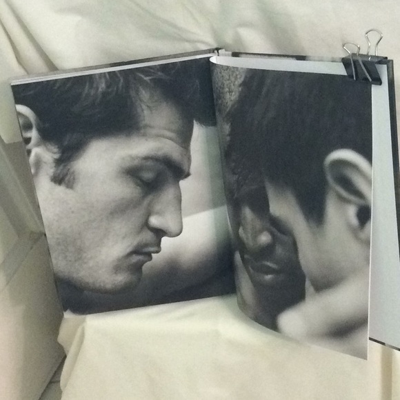 MEN Bodies as Art Photo Book by Stefan May - Picture 4 of 9